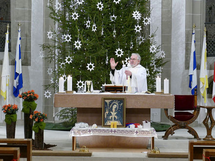 Darstellung des Herrn mit Kerzenweihe und Blasiussegen (Foto: Karl-Franz Thiede)